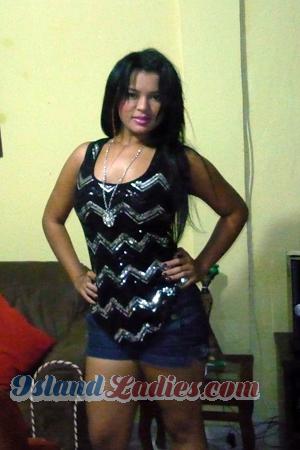 150273 - Yislaine Age: 34 - Colombia