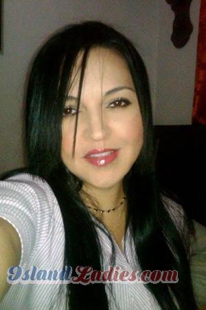 152053 - Liliana Age: 53 - Colombia