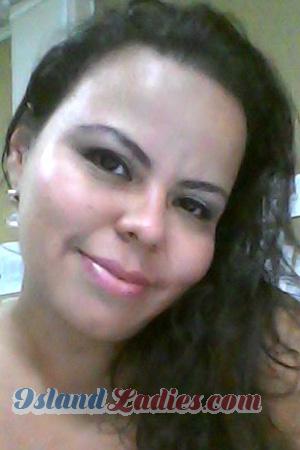 156934 - Jessica Age: 44 - Costa Rica