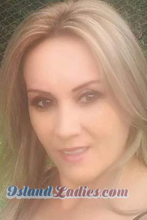 159594 - Ivonne Age: 52 - Costa Rica