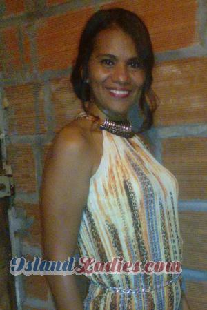 163098 - Zandra Age: 48 - Colombia