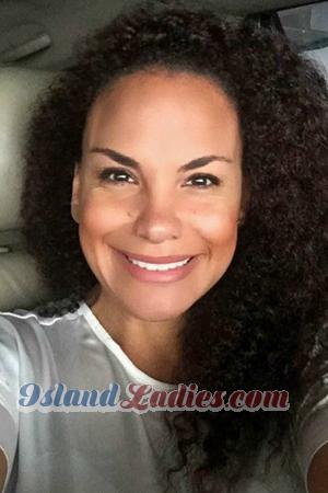 163970 - Monica Age: 49 - Colombia