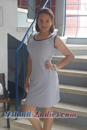 166406 - Andrea Age: 48 - Colombia