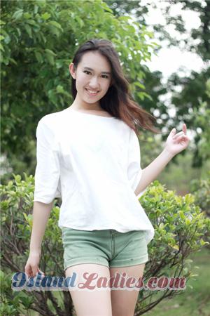 166741 - Jieying Age: 31 - China