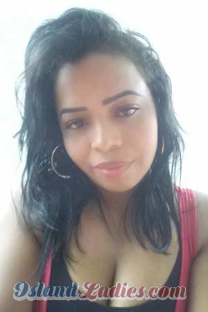 175212 - Sirlenis Age: 39 - Colombia