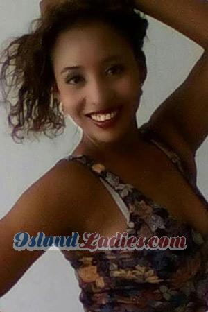 176254 - Piedad Age: 39 - Colombia