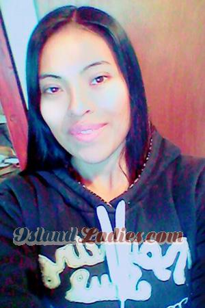 176687 - Adriana Age: 33 - Argentina