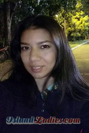 181992 - Yuly Andrea Age: 46 - Colombia