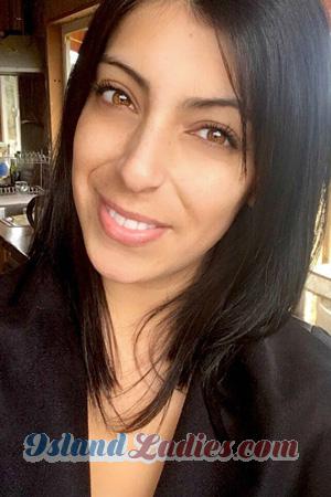 182083 - Alejandra Age: 35 - Chile