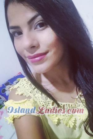 183424 - Andrea Age: 32 - Colombia