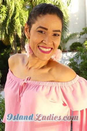 184090 - Dilsa Age: 49 - Colombia