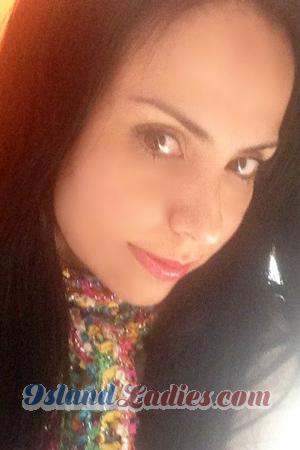 184439 - Sandra Age: 47 - Colombia