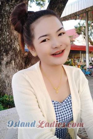 185770 - Chanyanut Age: 25 - Thailand