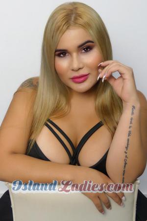 186566 - Marlin Age: 32 - Colombia