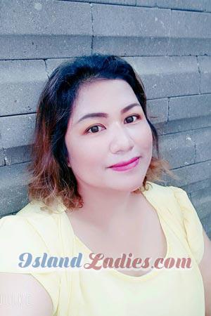 189591 - Phornthip Age: 41 - Thailand