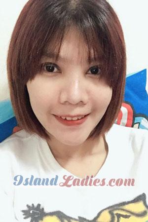 191818 - Nutthida Age: 41 - Thailand