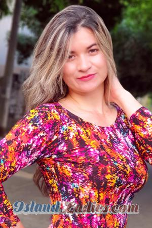 193928 - Adriana Age: 39 - Colombia