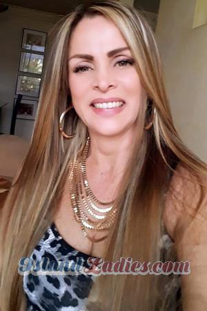 195446 - Sandra Maria Age: 56 - Colombia