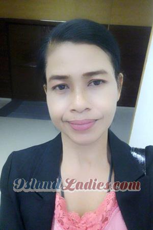 195497 - Eitsariya Age: 55 - Thailand