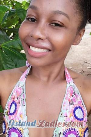 195912 - Liliana Age: 47 - Colombia