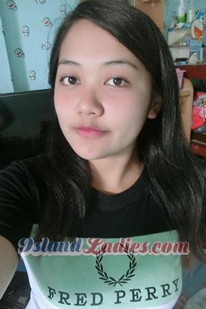 196447 - Amornwan Age: 29 - Thailand