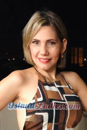 198318 - Yojanna Age: 47 - Colombia
