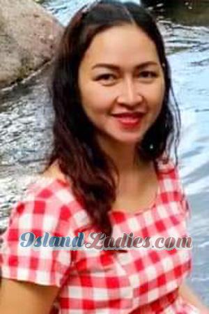 198696 - Chadaporn Age: 43 - Thailand