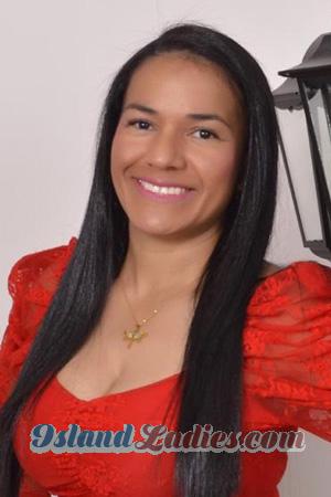199218 - Alba Age: 46 - Colombia