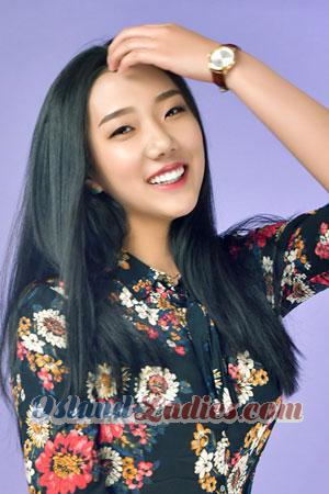 199915 - Xin Age: 26 - China