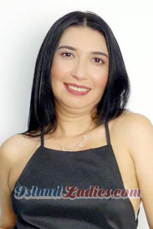 200174 - Adelaida Age: 45 - Colombia