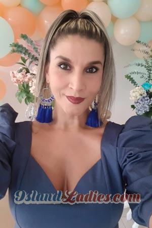 200540 - Diana Patricia Age: 48 - Colombia