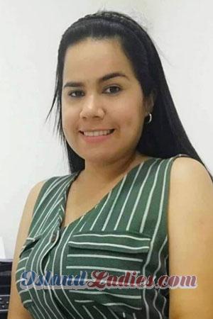 201126 - Linda Age: 36 - Colombia