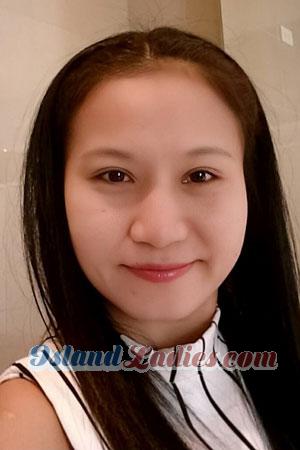 201168 - Udomporn Age: 44 - Thailand