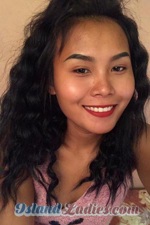203219 - Montra Age: 27 - Thailand