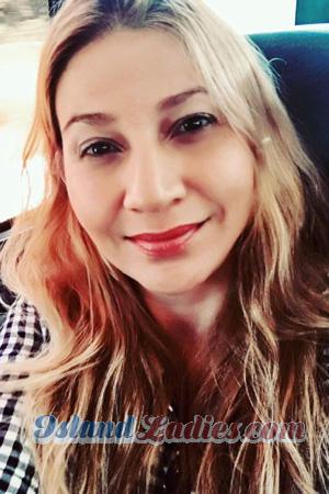 203528 - Zaida Age: 49 - Costa Rica