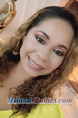 204181 - Liliana Age: 49 - Colombia