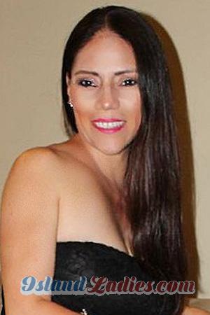 205377 - Gabriela Age: 44 - Costa Rica