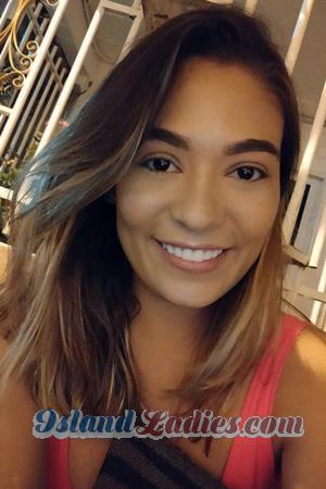 205915 - Liseth Age: 34 - Colombia