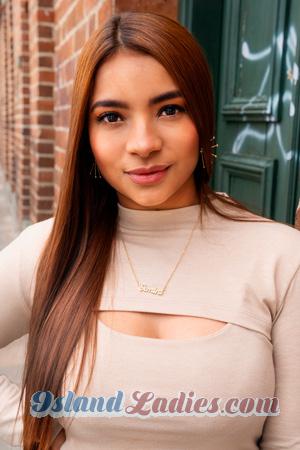 205924 - Melissa Age: 29 - Colombia