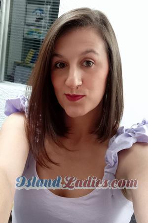 206103 - Gabriela Age: 34 - Colombia