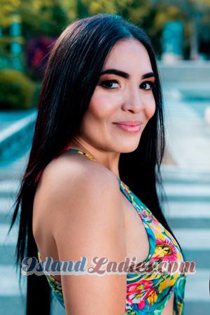 206355 - Angie Age: 33 - Colombia