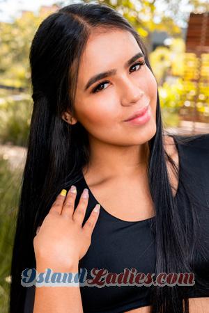 207041 - Katerine Age: 24 - Colombia