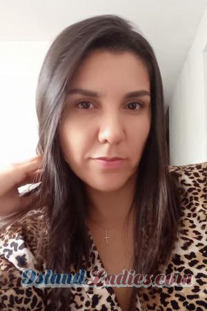 207680 - Liceth Age: 41 - Colombia