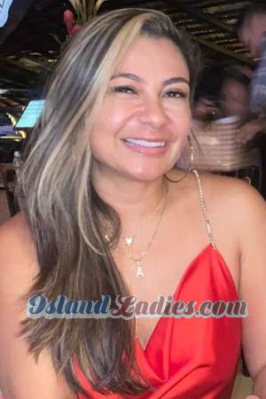 207682 - Paola Andrea Age: 48 - Colombia