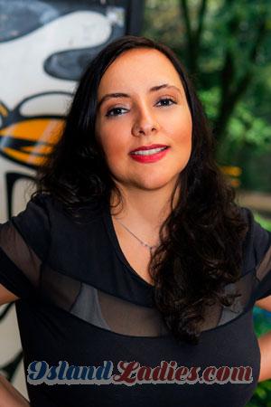 207947 - Daniela Age: 33 - Colombia