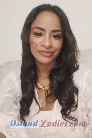 210303 - Jhoselin Age: 37 - Colombia