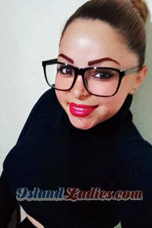 211160 - Yendry Age: 38 - Costa Rica