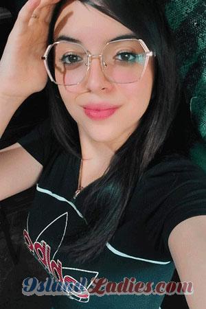 211361 - Pilar Age: 22 - Costa Rica