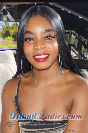 211640 - Natalia Age: 27 - Colombia