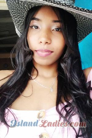 211717 - Ailin Age: 26 - Colombia